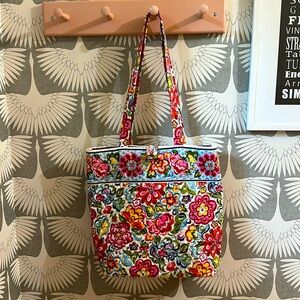 New (no tags) Vera Bradley Tote Bag